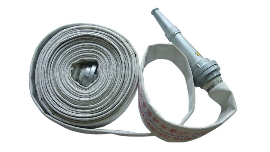 Lăng chữa cháy D65 cần được vệ sinh sạch sau mỗi lần sử dụng để tránh cặn bẩn Lăng chữa cháy D65 cần được vệ sinh sạch sau mỗi lần sử dụng để tránh cặn bẩn