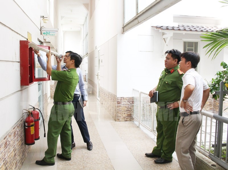 Việc lắp đặt tủ chữa cháy phải tuân thủ đầy đủ quy định Việc lắp đặt tủ chữa cháy phải tuân thủ đầy đủ quy định