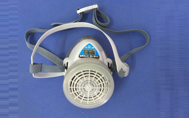 Mặt nạ phòng độc toàn mặt Hàn Quốc mang đến sự bảo vệ toàn diện cho người lao động Mặt nạ phòng độc toàn mặt Hàn Quốc mang đến sự bảo vệ toàn diện cho người lao động