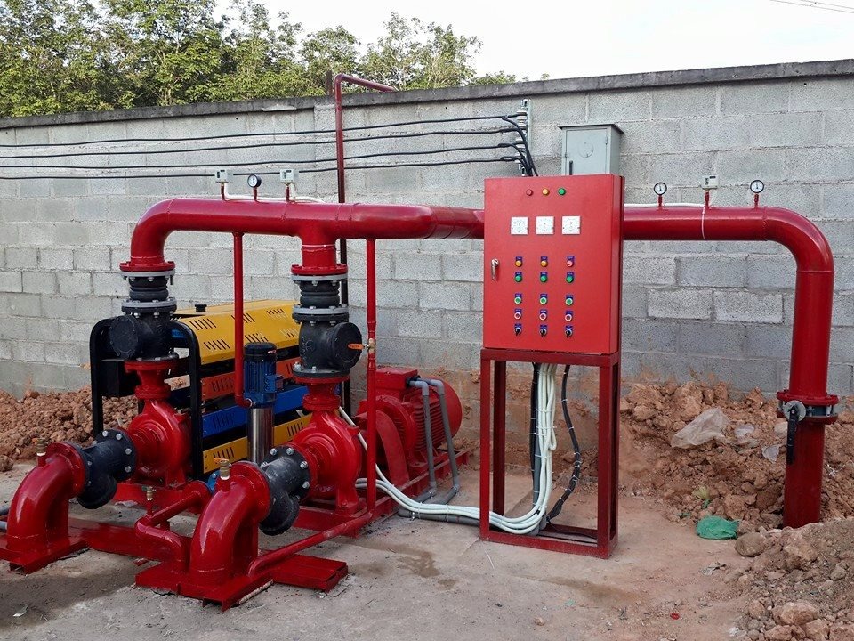 Máy bơm chạy dầu diesel thường được lắp đặt tại nhà máy, kho bãi, trung tâm thương mại lớn