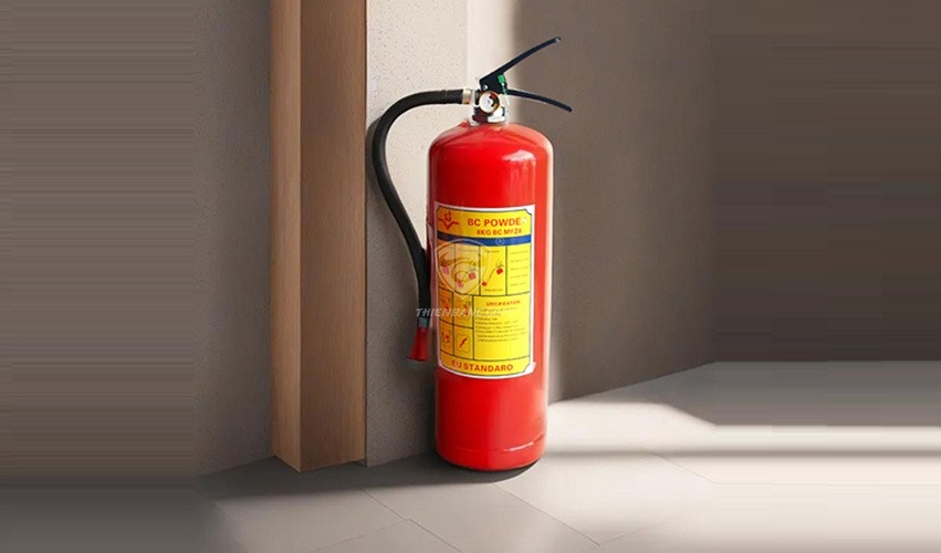 Bình chữa cháy bột BC 8kg được sử dụng phổ biến
