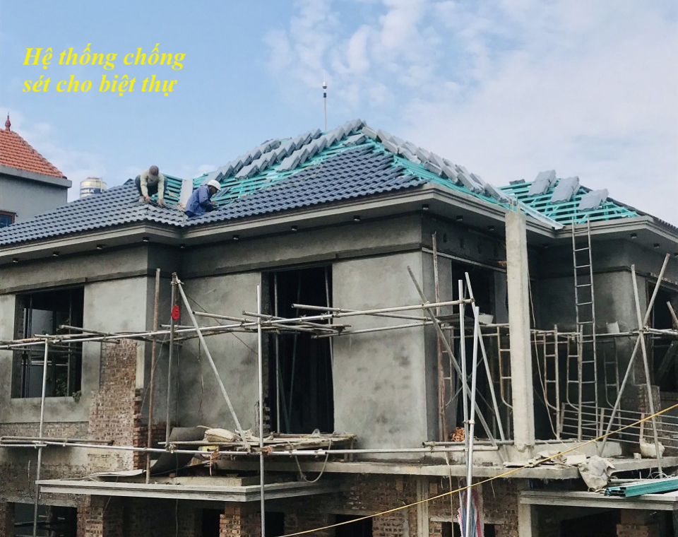 lắp đặt kim thu sét tại Cty PCCC Hoàng Nhật Hưng