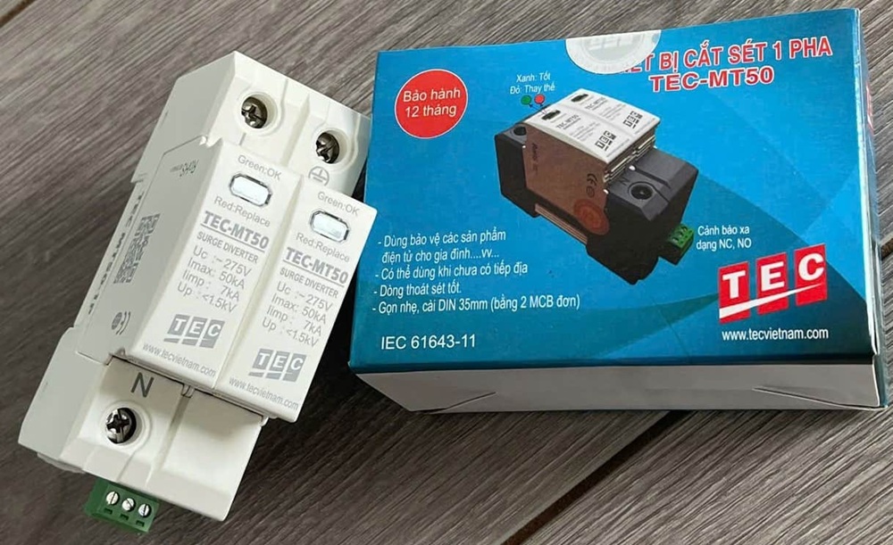 Thiết bị cắt sét SPD bảo vệ hệ thống điện khỏi xung quá áp nguy hiểm