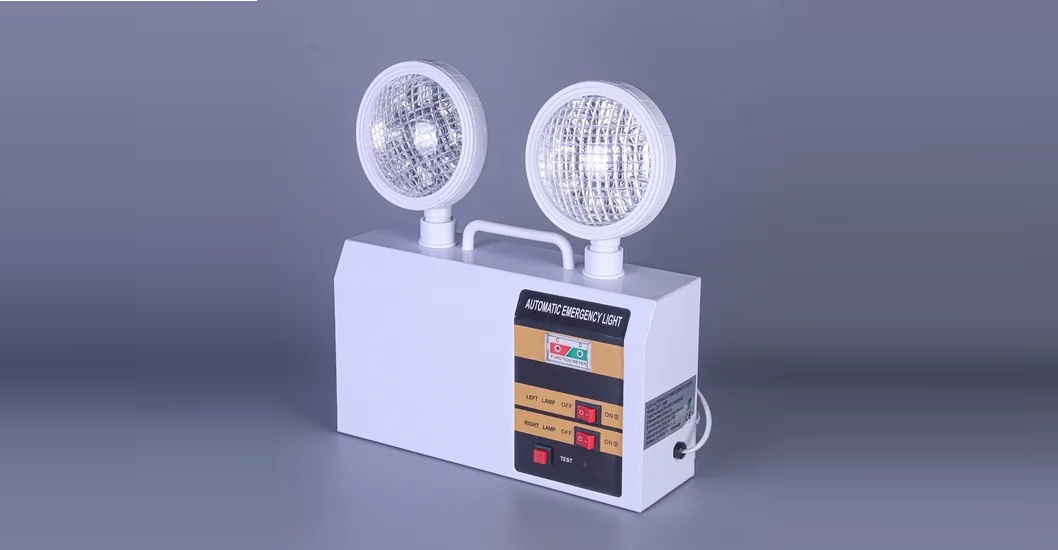 Đèn chiếu sáng sự cố Roman có độ bền ổn định cho môi trường phổ thông
