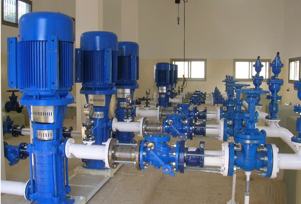 Máy bơm chữa cháy trục đứng đa tầng cánh tạo áp lực nước rất cao