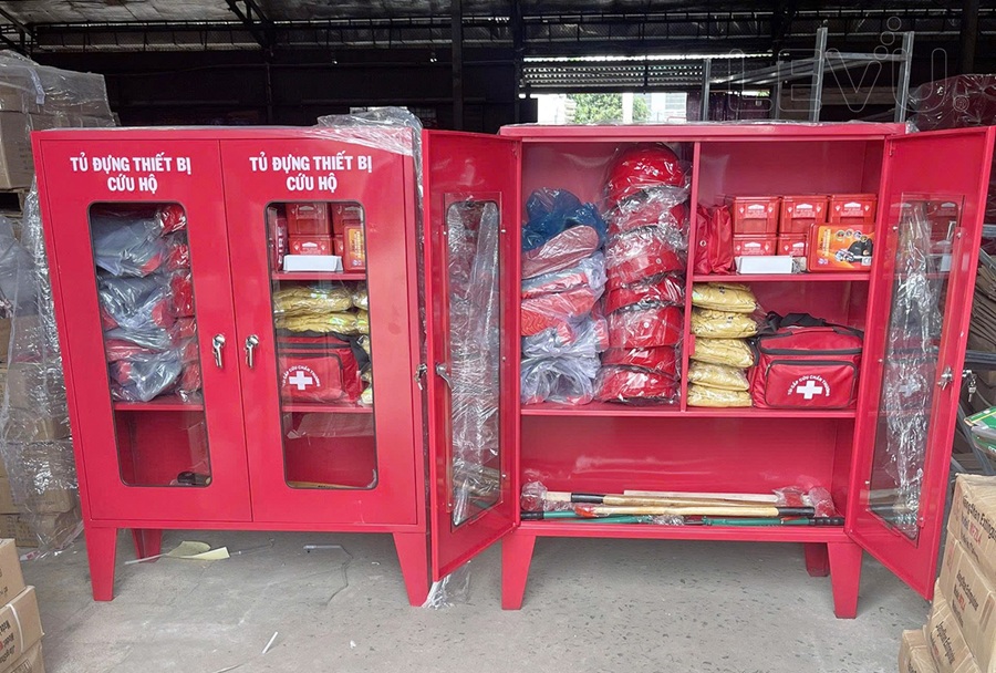 Ngăn chứa thiết bị trong tủ chữa cháy được thiết kế tối ưu đảm bảo bố trí.