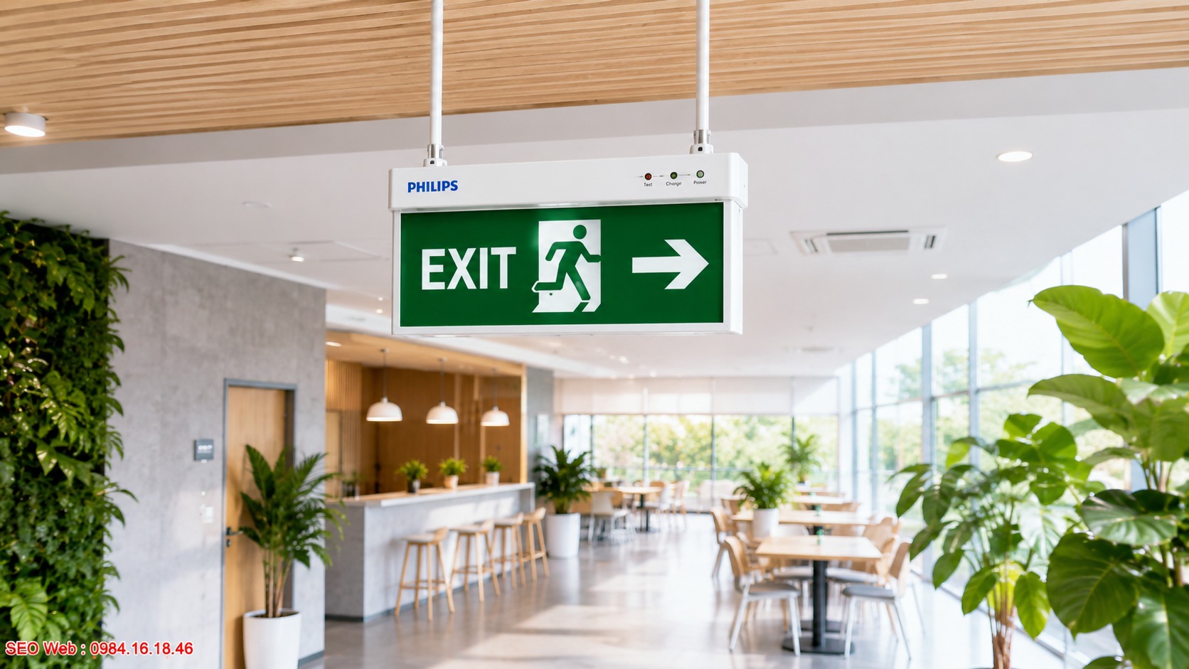 Chất lượng đèn exit Philips đáp ứng công trình hiện đại Đèn exit Philips nổi bật với thiết kế và chất lượng hoàn thiện