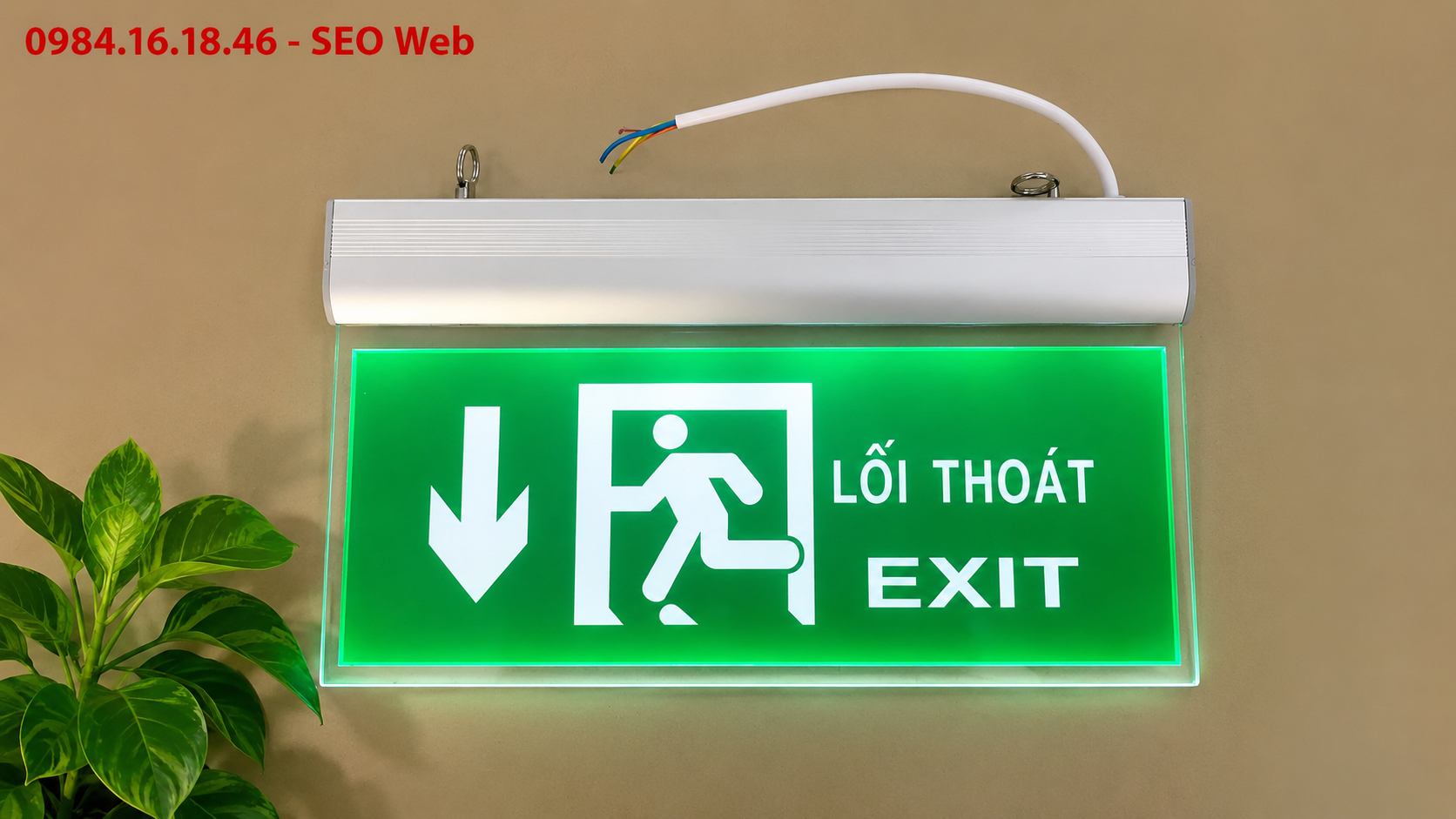 Đèn exit một mặt và hai mặt đáp ứng những vị trí quan sát thoát hiểm khác nhau